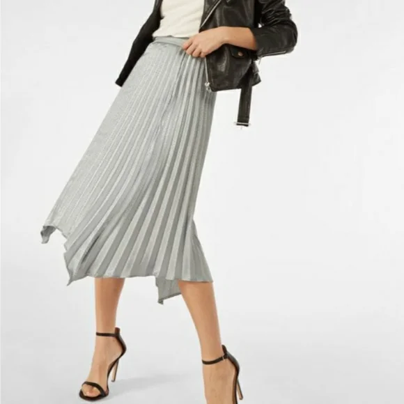 JUSTFAB Women's Pleated Draped Skirt Metallic Silver - Picture 3 of 8